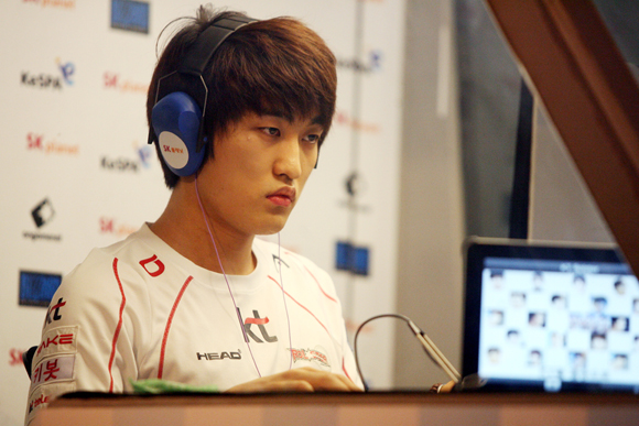 120403-risell-yh1.jpg