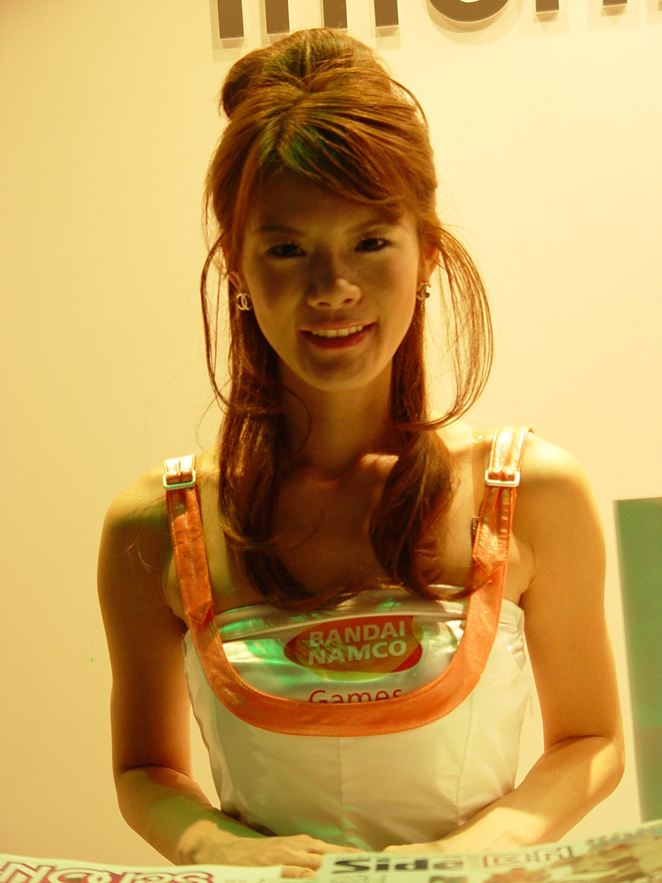 boothgirl_00.jpg