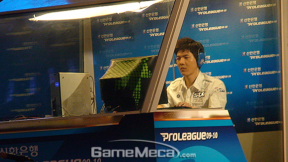 100512-risell-sm25.jpg