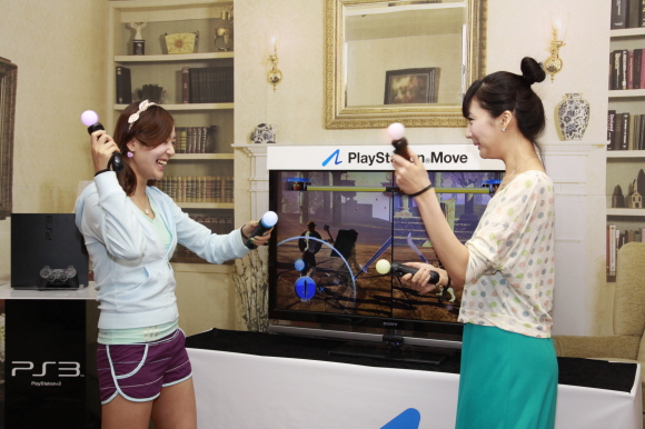fs100914_SCEKonMove.jpg