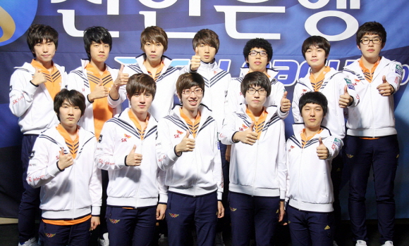 fs101021_skt.jpg