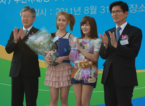 110901-risell-gg1.jpg