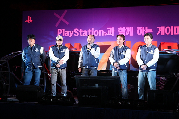 jong31_101004_qnas.jpg