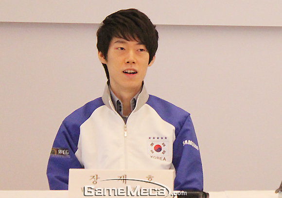 111122-risell-wcg9.jpg