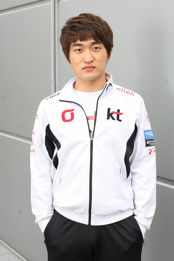 120702-risell-yh1.jpg