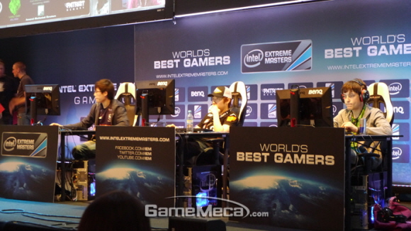 igme1_20120815-003_ghey.jpg