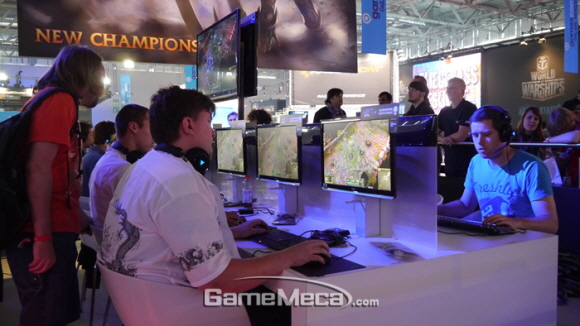 igme1_20120815-012_ghey.jpg