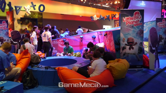 igme1_20120815-113_ghey.jpg