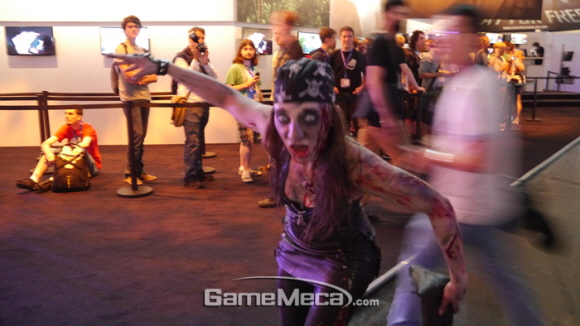 igme1_20120815-156_ghey.jpg