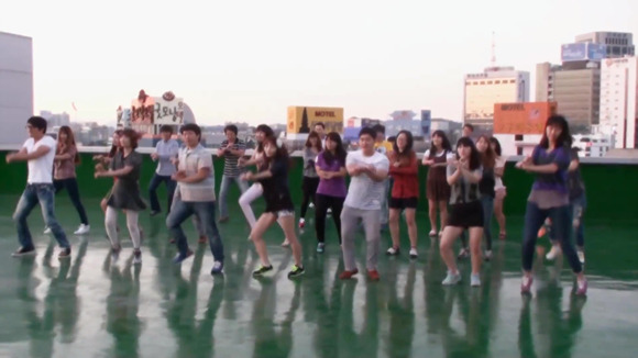 imi_20120912-01_ghey.jpg