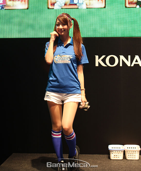 blue3230-3-1208-385.jpg
