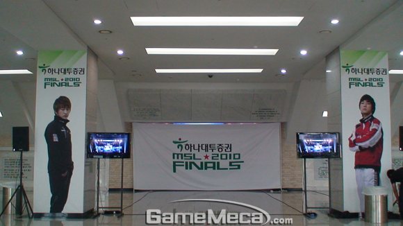 100529-risell-msl38.jpg