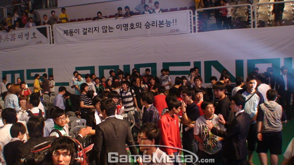 100529-risell-msl6.jpg